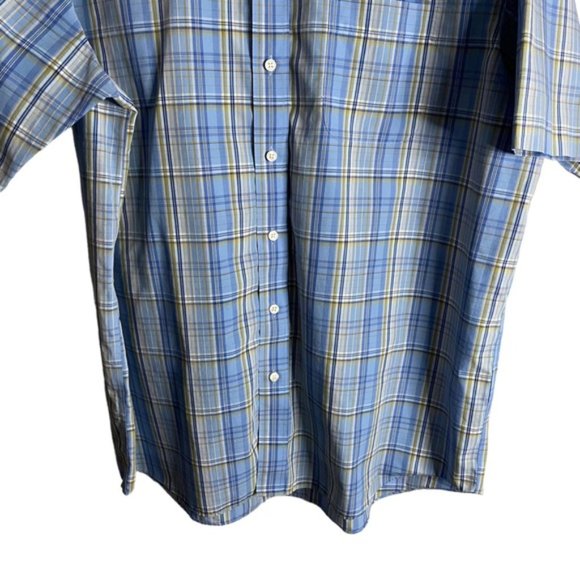 Eddie Bauer Men's Tall Relaxed Fit Plaid Wrinkle-Resistant Button-Down Shirt - Picture 3 of 7